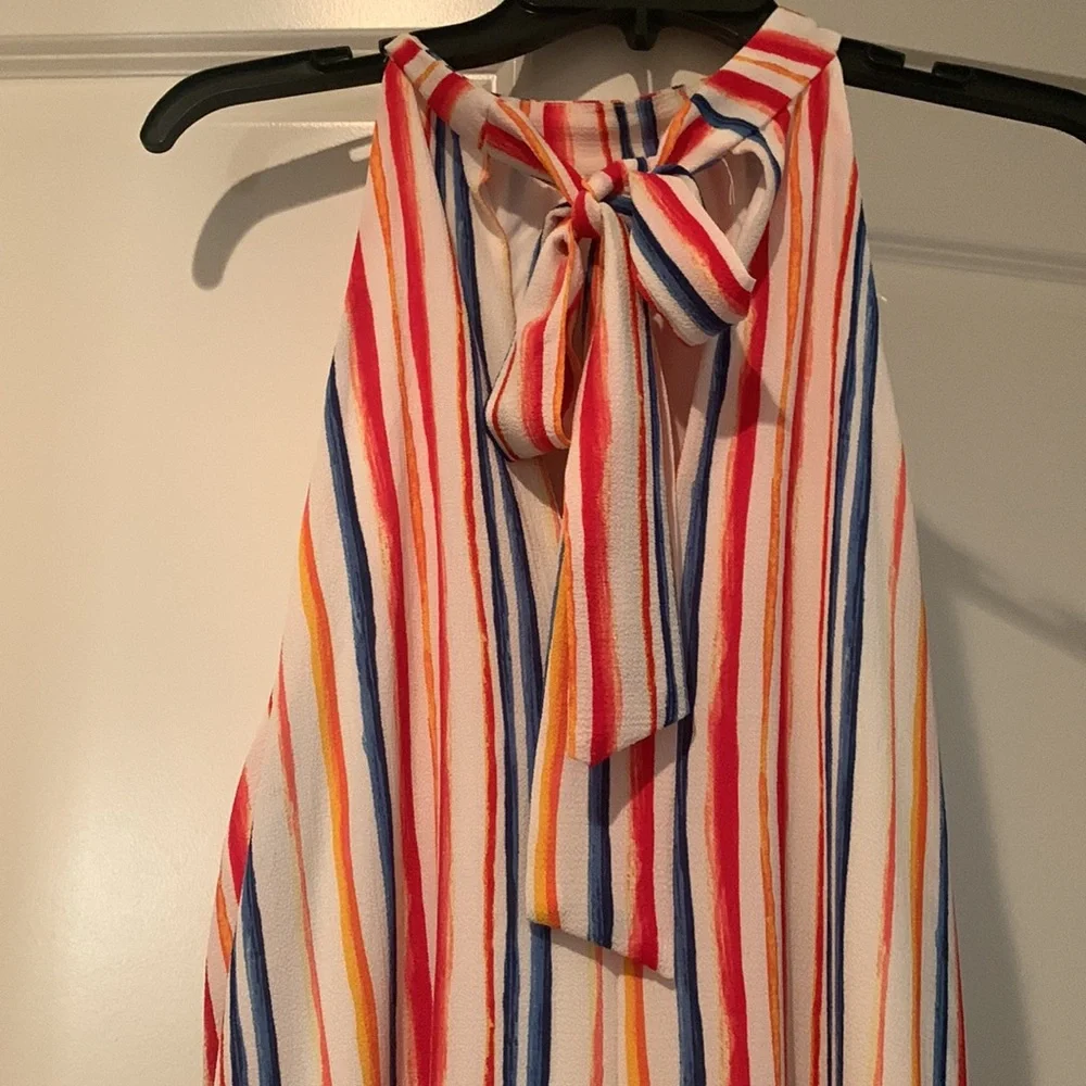 Spin USA Maxi dress with halter top and tie back.  size large - Picture 3 of 6